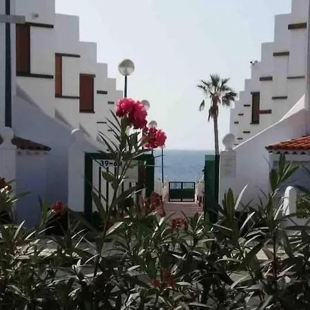 Daire Atlantic View.apartment.3 Pools. Terraces. Wifi Arona (Tenerife)