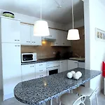 דירה Atlantic View.apartment.3 Pools. Terraces. Wifi ארונה