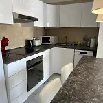 Atlantic View.apartment.3 Pools. Terraces. Wifi דירה